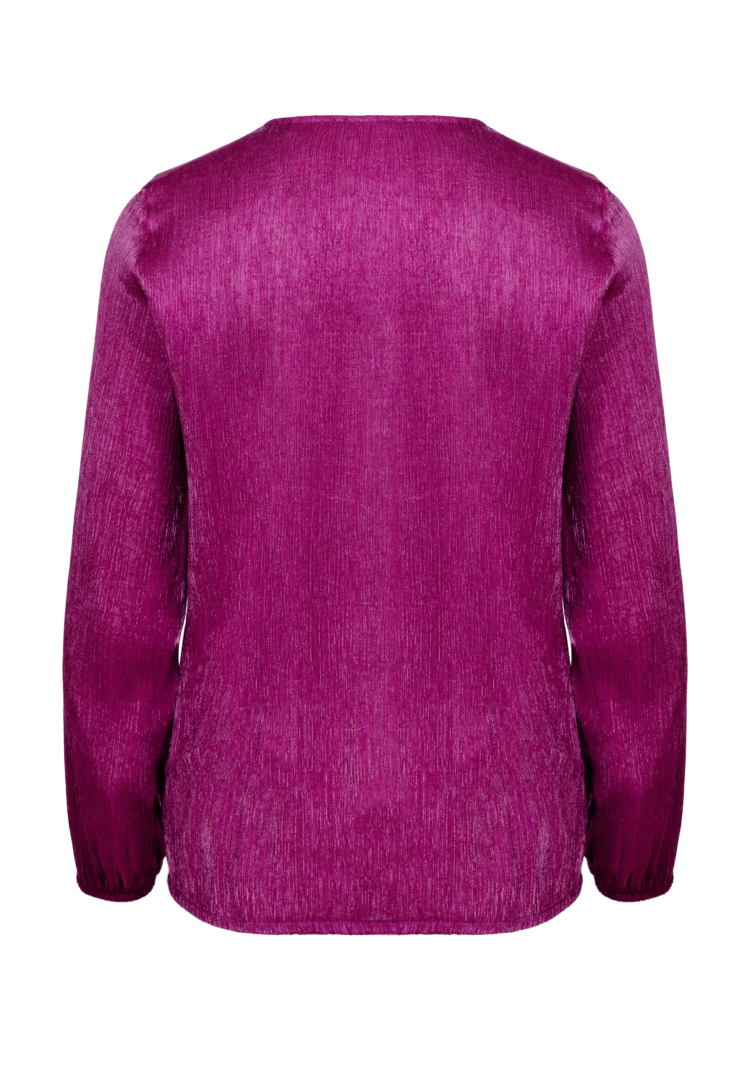 Eine langärmelige, magentafarbene Bluse mit dezentem Glanz, von hinten auf weißem Hintergrund abgebildet. Der Stoff wirkt strukturiert und leicht zerknittert.