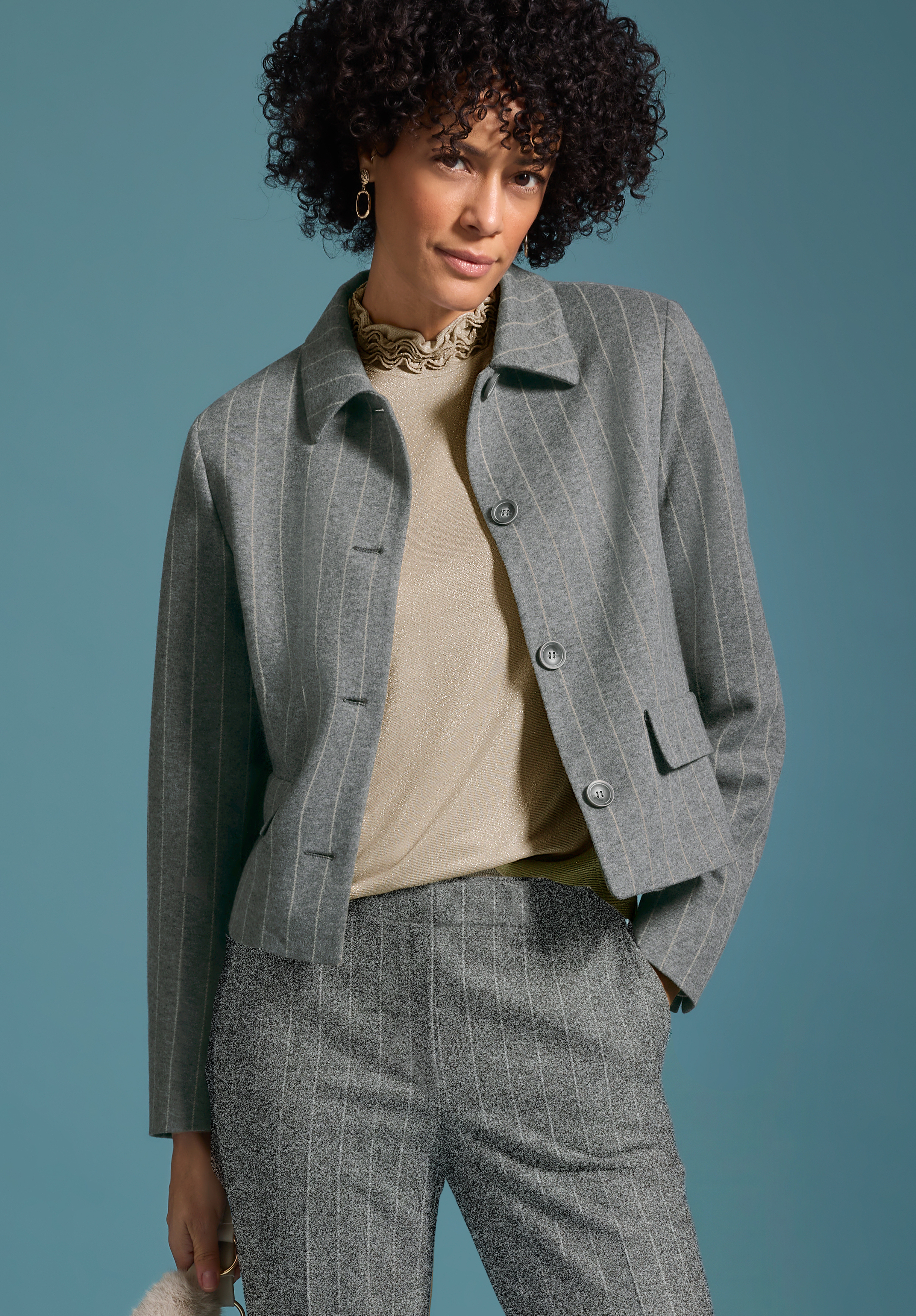 Kurzblazer AVA
