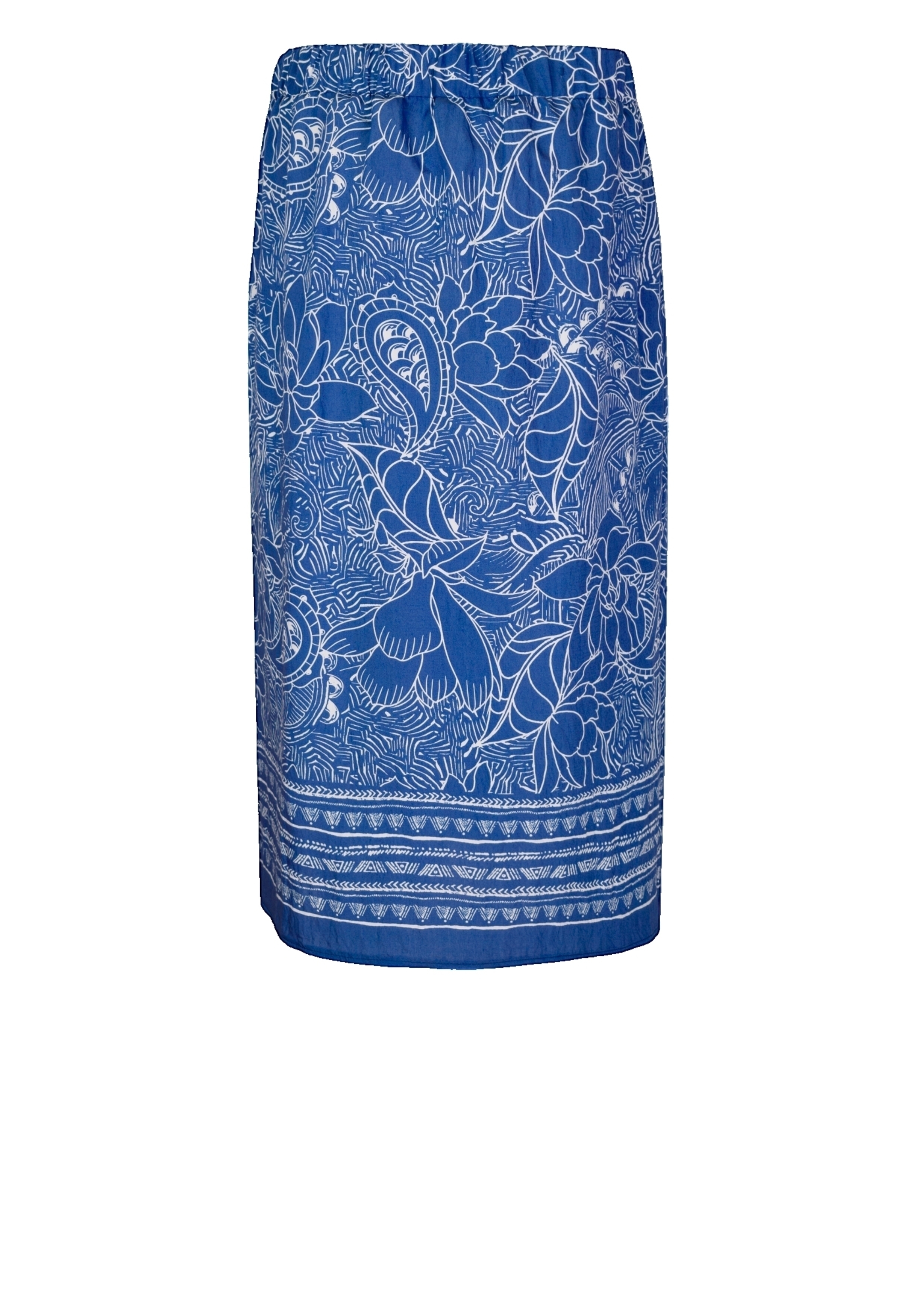 Blauer, knielanger Rock mit weißem Blumen- und Paisleymuster, elastischem Bund und aufwendigem Bordürenmuster am Saum. Der Rock ist auf weißem Hintergrund abgebildet.