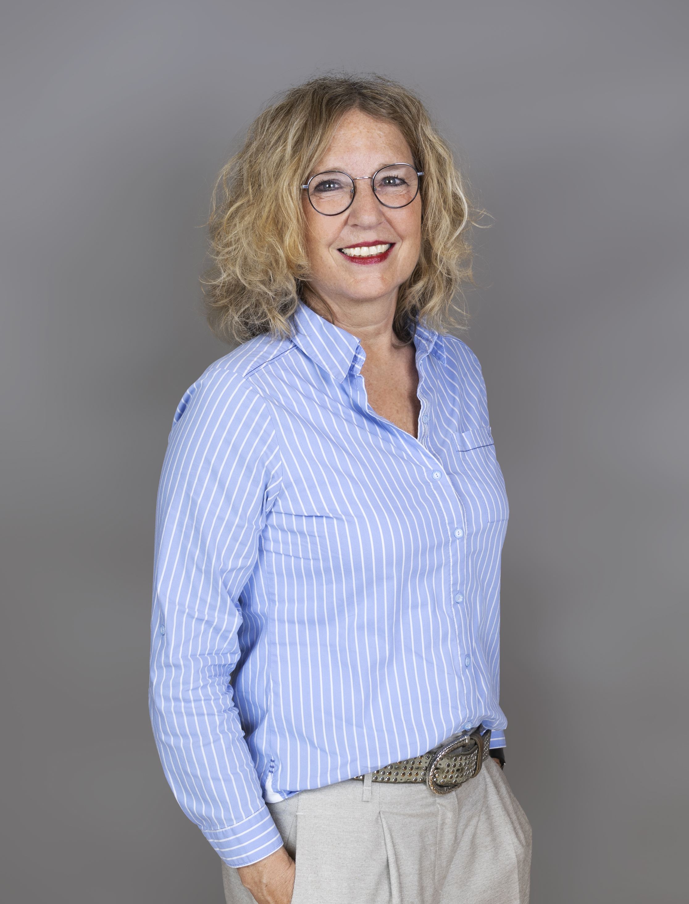 Jutta Hitscher, Sales Representative