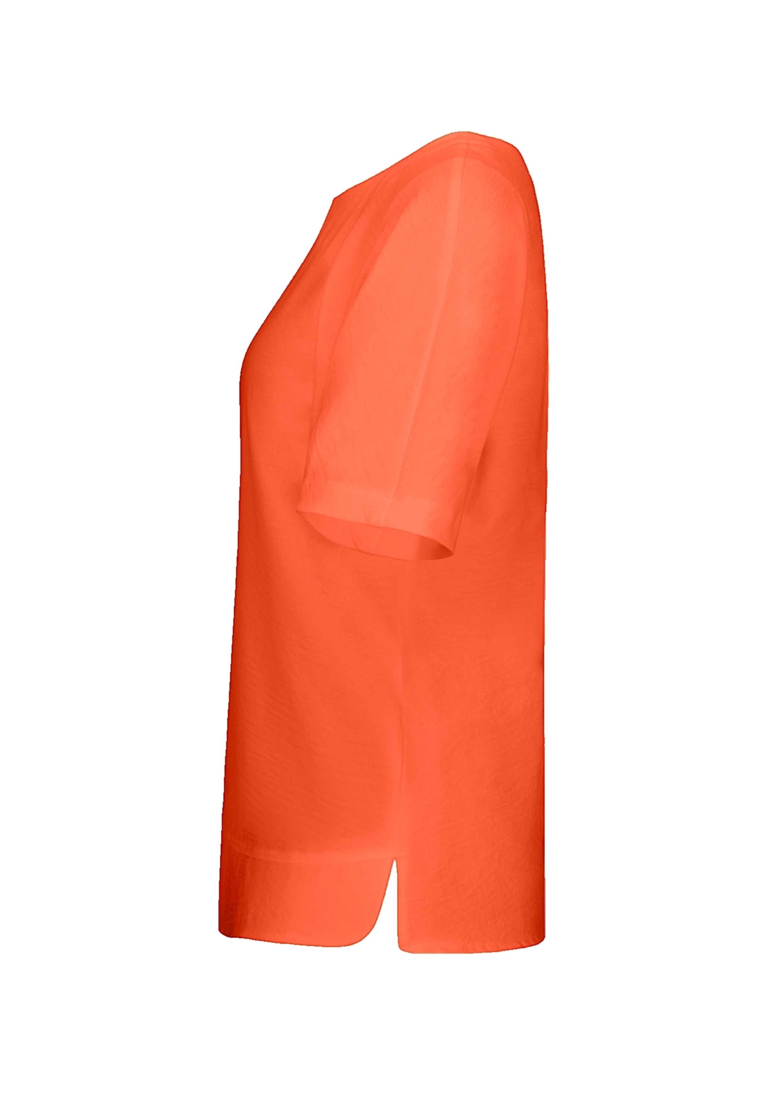 Seitenansicht eines schlichten, kurzärmeligen orangefarbenen T-Shirts auf weißem Hintergrund. Das Shirt hat ein schlichtes Design ohne sichtbare Logos oder Grafiken.