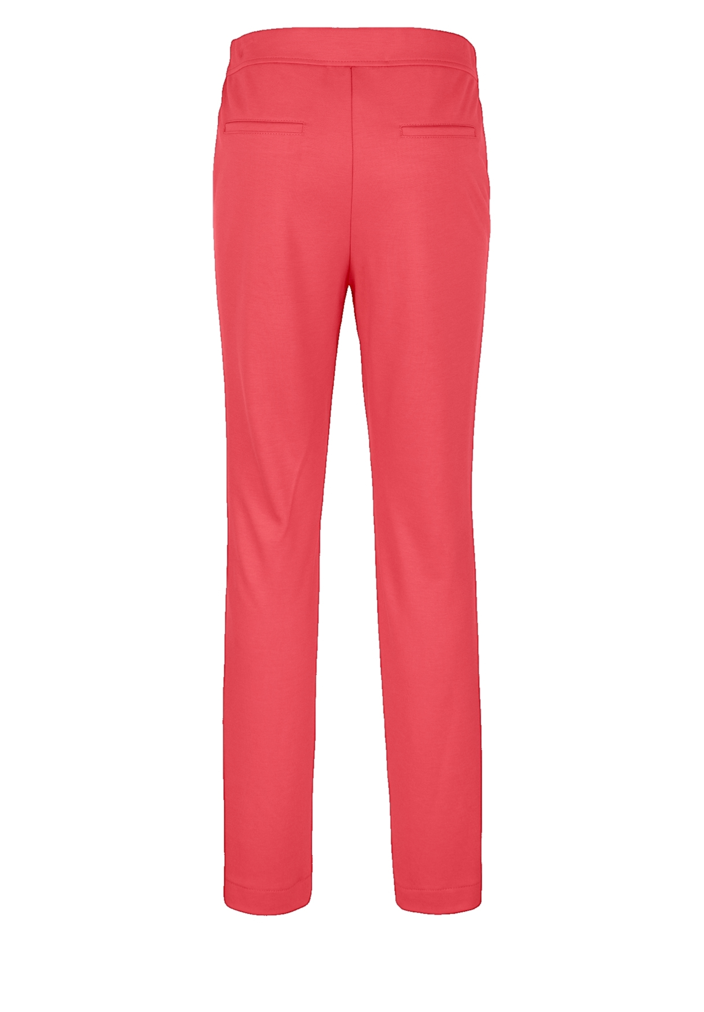 Eine rote Hose mit Gürtel.