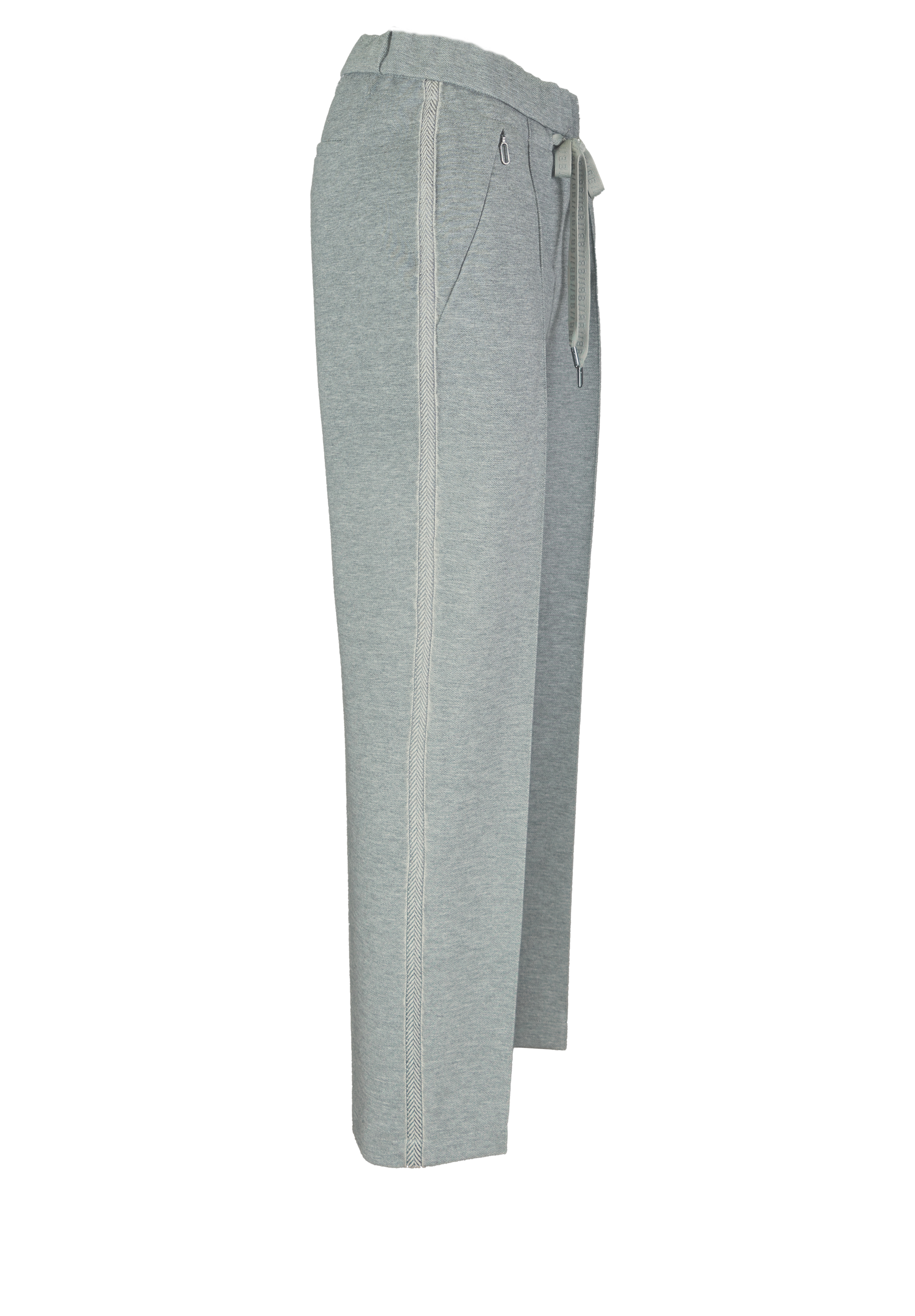 Hellgraue Jogginghose in der Seitenansicht mit einem elastischen Bund mit Kordelzug, Seitentaschen und sichtbaren weißen Nähten entlang der Nähte. Die Hose hat eine lockere, gerade Passform.