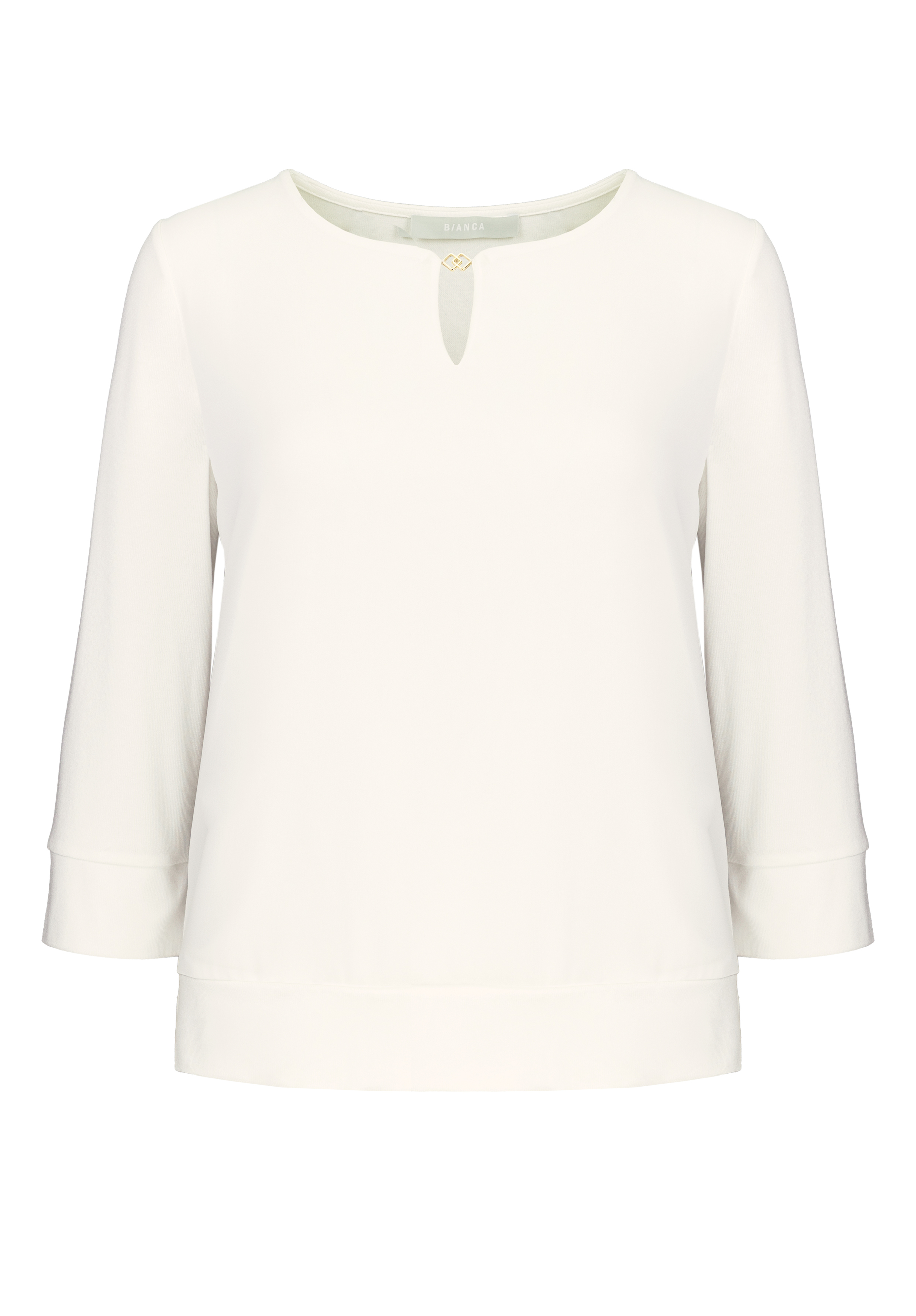 Eine weiße Langarmbluse mit Rundhalsausschnitt, kleinem Schlüssellochausschnitt vorne und einem goldenen Knopfdetail über dem Schlüsselloch. Die Ärmel sind an den Manschetten leicht ausgestellt.