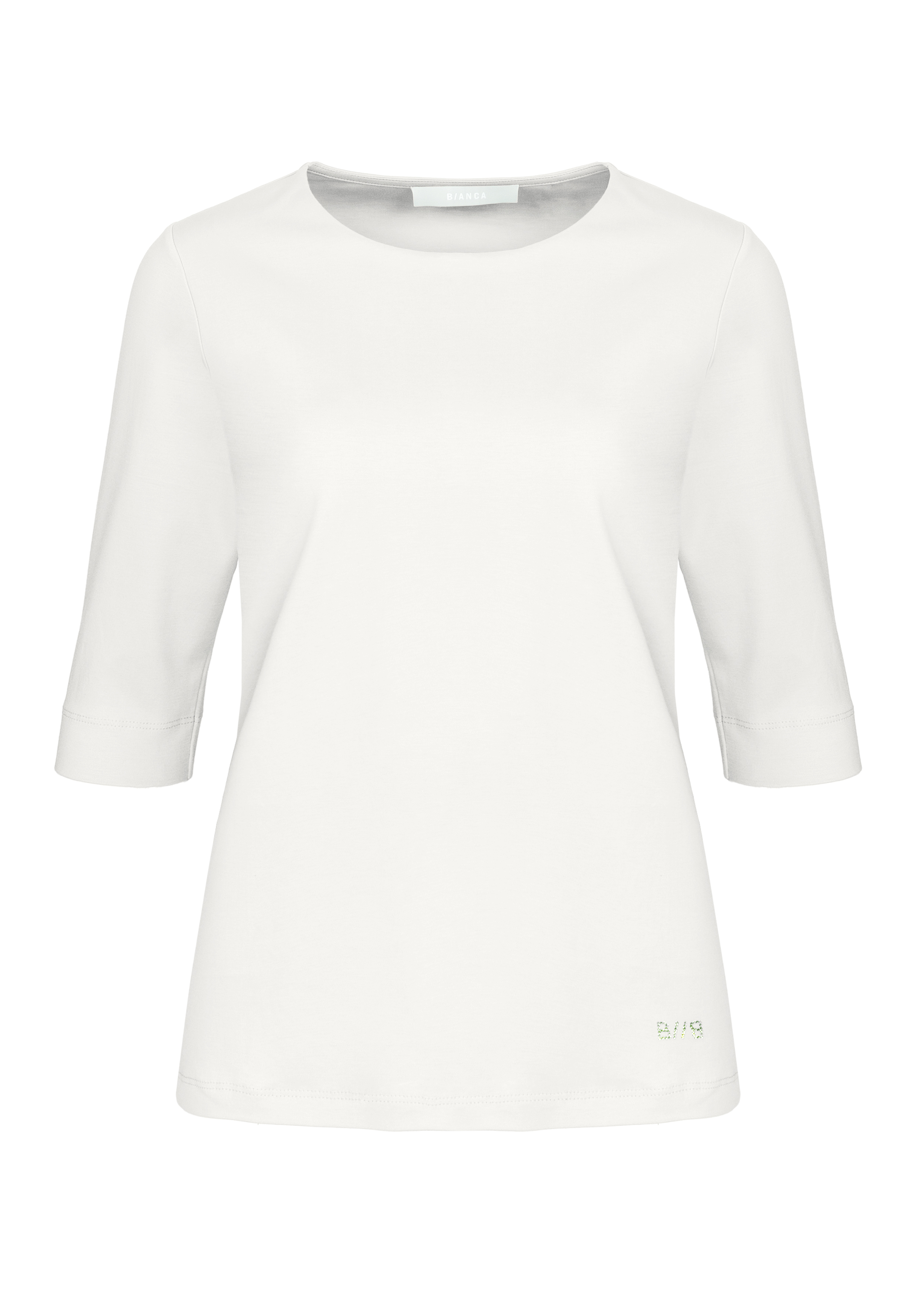Ein schlichtes weißes Damen-T-Shirt mit Dreiviertelärmeln ist auf weißem Hintergrund abgebildet. Das Shirt hat einen runden Ausschnitt und nur wenige sichtbare Details.